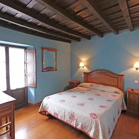 Inn De Fidel 3*